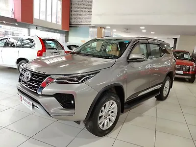 2022 Toyota Fortuner