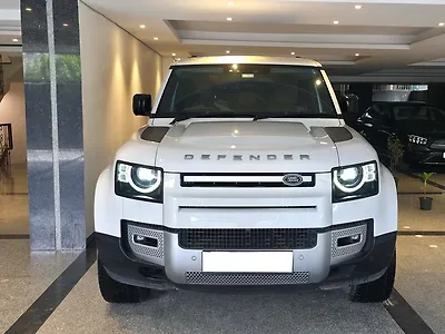 2023 Land Rover Defender 110 HSE 2.0 Petrol 1