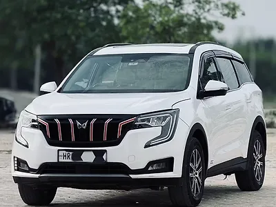 2023 Mahindra XUV700 AX 7 Diesel MT 7 STR [2023-2024] 1