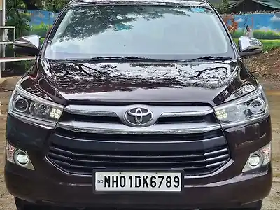 2019 टोयोटा इनोवा क्रिस्टा 2.4 V डीज़ल 1