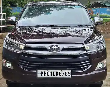 2019 टोयोटा इनोवा क्रिस्टा 2.4 V डीज़ल 1 2019 टोयोटा इनोवा क्रिस्टा 2.4 V डीज़ल 1