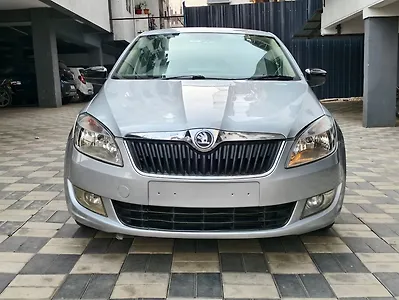 2015 Skoda Rapid 1.5 TDI CR Ambition with Alloy Wheels 1 2015 Skoda Rapid 1.5 TDI CR Ambition with Alloy Wheels 1