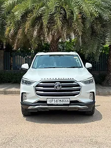 2023 MG Gloster Savvy 4WD Diesel Turbo Automatic 7 STR 1 2023 MG Gloster Savvy 4WD Diesel Turbo Automatic 7 STR 1