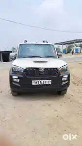 2017 महिंद्रा स्कॉर्पियो एस 2 1 2017 महिंद्रा स्कॉर्पियो एस 2 1