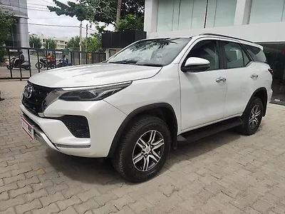 2024 Toyota Fortuner