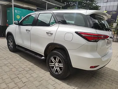 2024 Toyota Fortuner