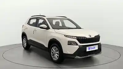Second Hand स्कोडा कायलाक Signature Petrol Turbo Automatic in लखनऊ Second Hand स्कोडा कायलाक Signature Petrol Turbo Automatic in लखनऊ