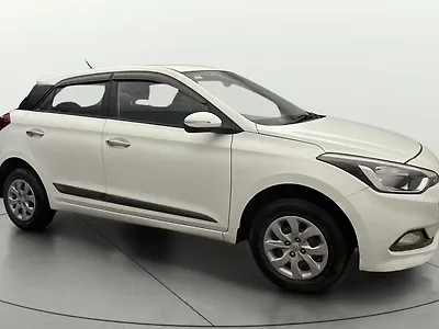 2016 Hyundai Elite i20 Sportz 1.4 CRDI [2016-2017] 1