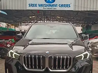 2023 बीएमडब्ल्यू X1 एसड्राइव18d एम स्पोर्ट 1