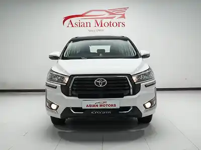 2024 टोयोटा इनोवा क्रिस्टा GX Plus Diesel Manual 8 STR 1