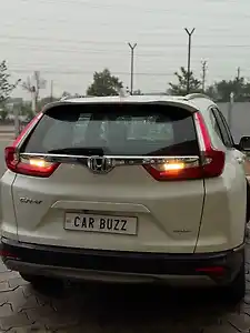 2019 होंडा सीआर-वी 2डब्ल्यू डीज़ल ऑटोमैटिक 1 2019 होंडा सीआर-वी 2डब्ल्यू डीज़ल ऑटोमैटिक 1