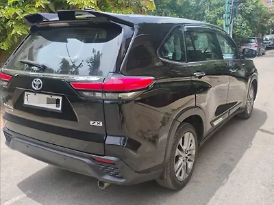 2025 Toyota Innova Hycross ZX Hybrid (Electric + Petrol) Automatic (e-CVT) 7 STR