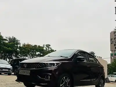 2020 टाटा टिगोर रेवोट्रॉन एक्सज़ेड+ 1