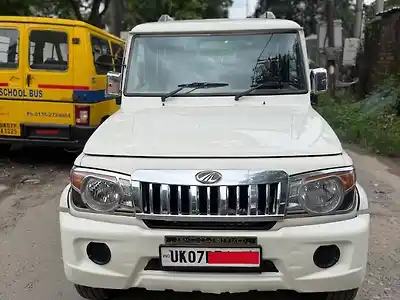 2018 महिंद्रा बोलेरो जेडएलएक्स BS IV 1