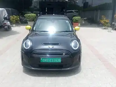 2023 मिनी कूपर एसई 3-डोर 1