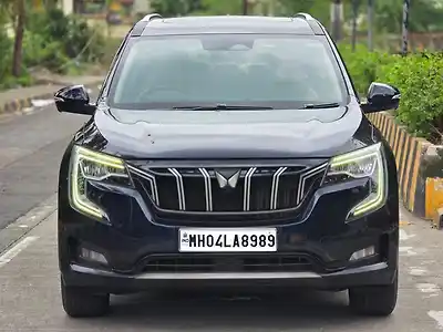 2022 महिंद्रा XUV700 AX7 Luxury Pack 2WD Diesel 2.2L Turbo Automatic 7 STR 1 2022 महिंद्रा XUV700 AX7 Luxury Pack 2WD Diesel 2.2L Turbo Automatic 7 STR 1