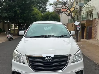 2015 Toyota Innova 2.5 GX BS IV 7 STR