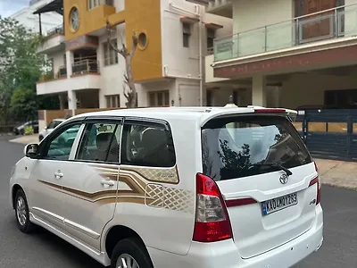2015 Toyota Innova 2.5 GX BS IV 7 STR