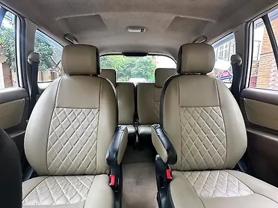 2015 Toyota Innova 2.5 GX BS IV 7 STR