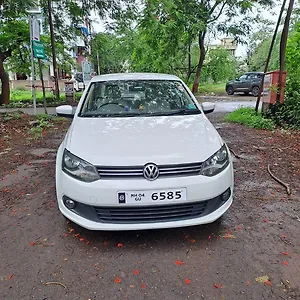 2015 Volkswagen Vento Highline Diesel AT 1 2015 Volkswagen Vento Highline Diesel AT 1