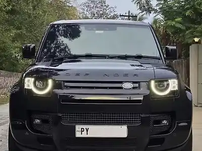 Second Hand लैंड रोवर डिफेंडर 110 X Dynamic HSE Diesel 3.0L Turbo Automatic 5 STR in कोललाम