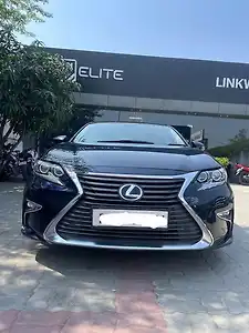 2017 लेक्सस ES 500e 300h 1