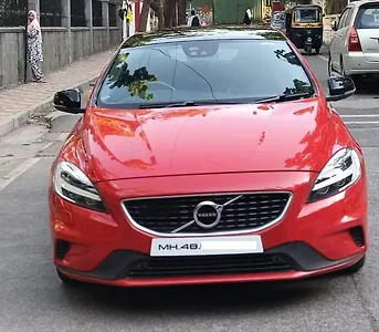 2016 Volvo V40 D3 R-Design 1 2016 Volvo V40 D3 R-Design 1