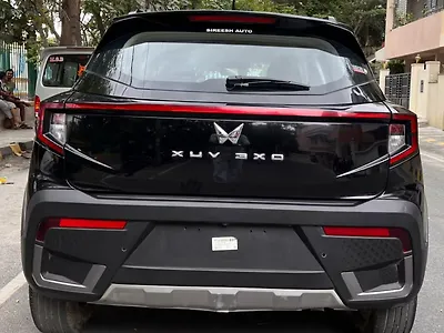2024 Mahindra XUV 3XO AX5L Petrol 1.2L Turbo Automatic (TC)