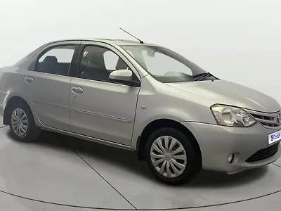 2013 Toyota Etios G 1