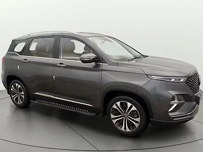 2022 MG Hector Plus Sharp 1.5 Petrol Turbo Hybrid MT 6-STR 1