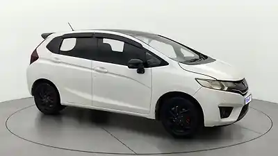 2018 होंडा जैज़ एस पेट्रोल 1 2018 होंडा जैज़ एस पेट्रोल 1