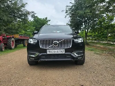 2022 Volvo XC90 B6 Inscription 1