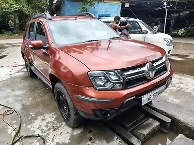 2016 रेनो डस्टर आरएक्सएल पेट्रोल 1