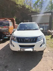 2016 Mahindra XUV500 W10 1 2016 Mahindra XUV500 W10 1