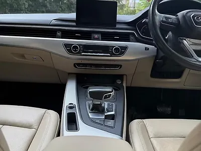 2018 Audi A4 30 TFSI Technology Pack