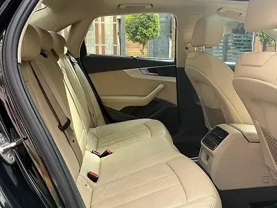 2018 Audi A4 30 TFSI Technology Pack