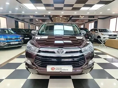 2016 Toyota Innova Crysta 2.4 Z 7 STR 1