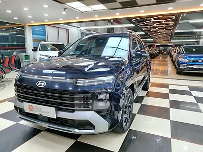 2024 Hyundai Alcazar Signature (O) 6 STR 1.5 Petrol DCT