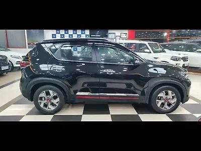 2024 Hyundai Alcazar Signature (O) 6 STR 1.5 Petrol DCT