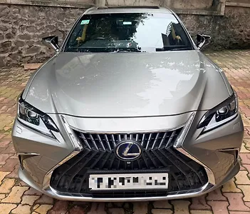 Second Hand Lexus ES 300h Exquisite in Pune Second Hand Lexus ES 300h Exquisite in Pune