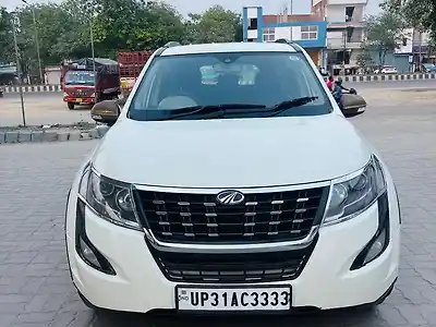 2013 महिंद्रा XUV500 w8 1