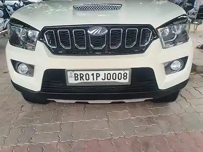 Second Hand महिंद्रा स्कॉर्पियो s11 2wd 7 str in पटना