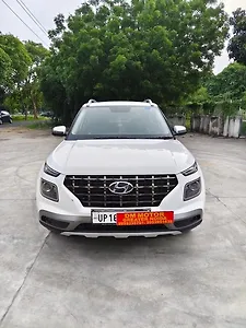 2022 Hyundai Venue S Plus 1.2 Petrol 1 2022 Hyundai Venue S Plus 1.2 Petrol 1