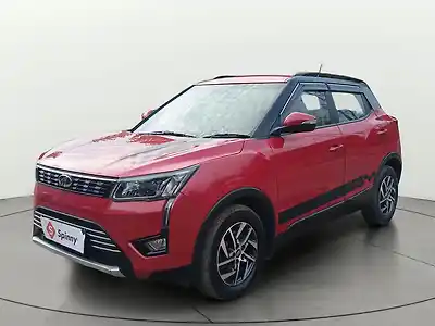 2022 महिंद्रा XUV300 w8 (o) 1.5 डीज़ल एएमटी 1