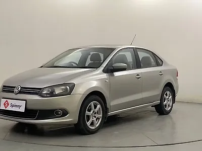 2013 Volkswagen Vento Highline Diesel 1