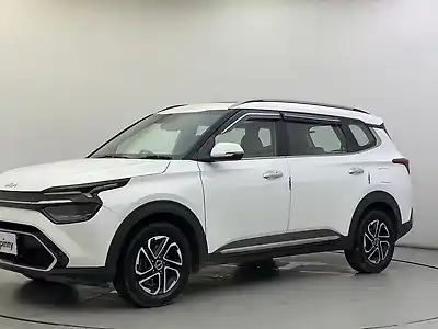 2022 किआ कारेन्स लग्ज़री प्लस 1.4 पेट्रोल 7 सीटर 1