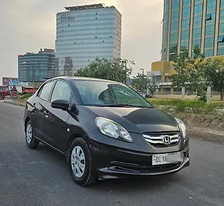 2016 Honda Amaze 1.2 S i-VTEC 1 2016 Honda Amaze 1.2 S i-VTEC 1