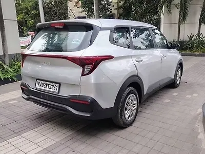 2024 Kia Carens Premium (O) Petrol 1.5L Manual 7 STR