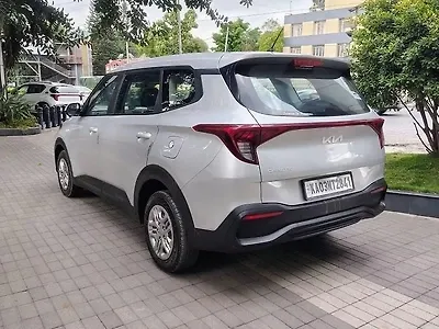 2024 Kia Carens Premium (O) Petrol 1.5L Manual 7 STR