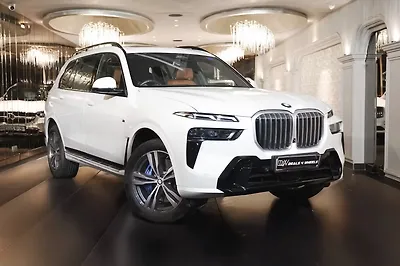 2025 BMW X7 xDrive40i M Sport 1 2025 BMW X7 xDrive40i M Sport 1